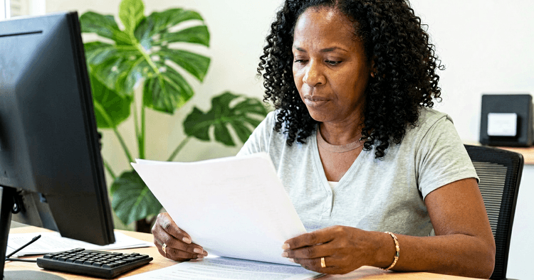 Common mistakes in a shelf restocker and cashier CV